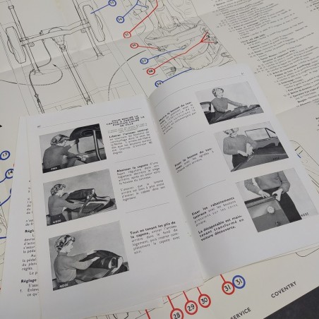 Libretto Manuel d'entretien Hillman Minx Series II in francese, 1957. Macchie