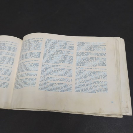 Libretto uso manutenzione auto Mercedes Benz 230 S multilingue, 1965. Macchie