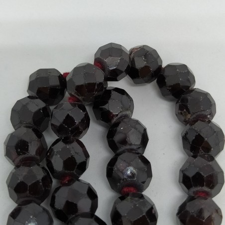 Collana in barilotti di granato colore vinaccia lunghezza 60 cm da reinfilare