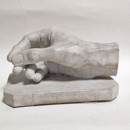 Cimeli di Giuseppe Verdi maschera mortuaria in terracotta e calco mano in gesso