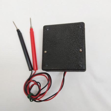 Tester controllo batterie Varta Spannung pro Zelle,un puntale spezzato