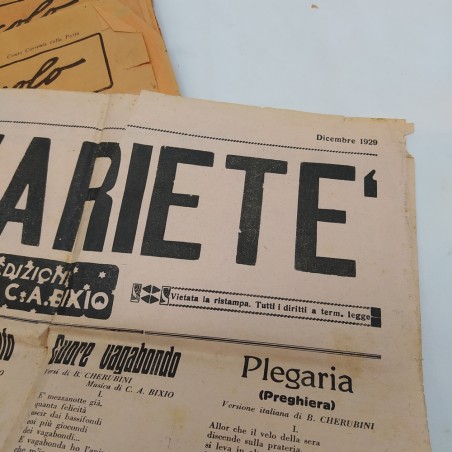 Lotto di 4 numeri settimanale "Il più piccolo" anno 1924 e Il Varietè 1929