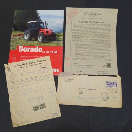 Lotto ccoumulo di 11 tra fatture, e vari documenti trattori anni 50
