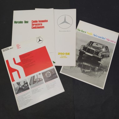 Lotto di 4 brochures cataloghi Mercedes 200 230 250SE