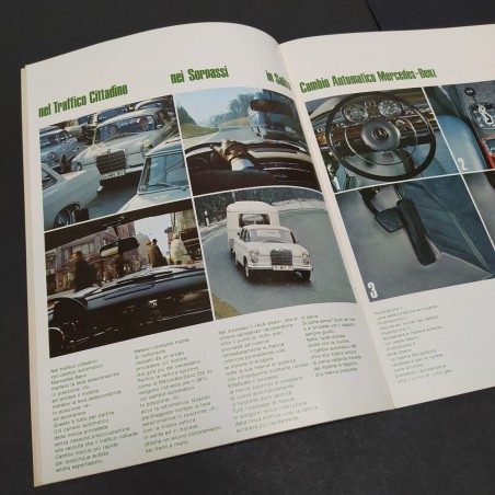 Lotto di 4 brochures cataloghi Mercedes 200 230 250SE