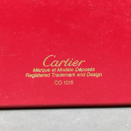 Cofanetto Cartier per orologio 15x13x9 cm. Linee ingiallite nel rivestimento