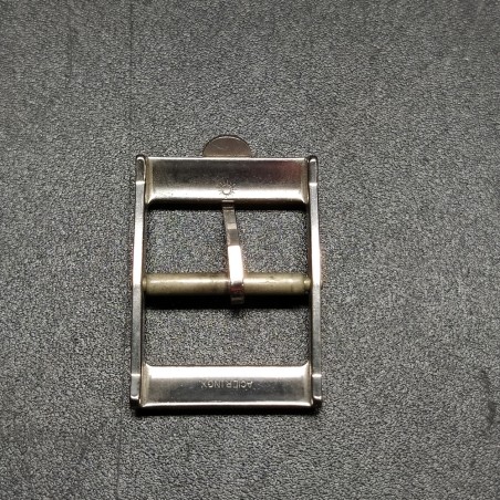 Fibbia per orologio Omega e cartellino in plastica orologio Heuer. Buono