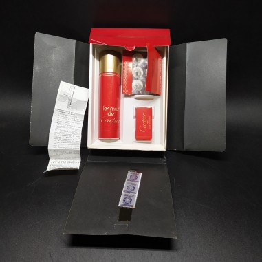 Set di accessori e ricambi da viaggio per accendini Cartier con pieghe