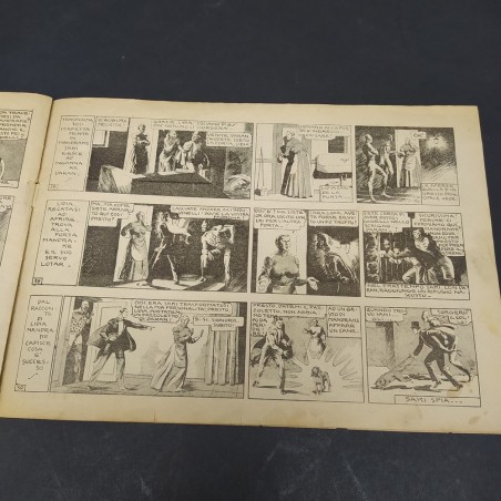 Rivista giovanile La cattura di Saki, Albi grandi avventure n.9, 1946. Strappi