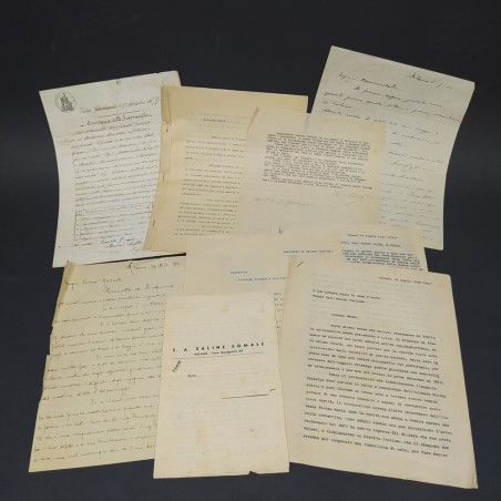 Vari documenti anni 1939-40 e contratto con affittuari del 1879. Ingiallimenti