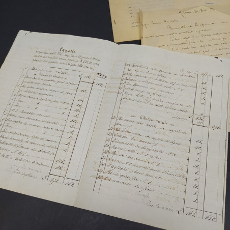 Vari documenti anni 1939-40 e contratto con affittuari del 1879. Ingiallimenti