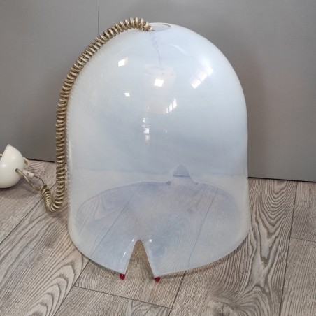 Lampadario Leucos 80s campana in vetro latte
