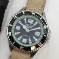 Orologio Sector No Limits 230 mov. quarzo usato + cinturino Nato 2