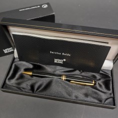 Penna a sfera Montblanc fusto nero pari nuovo scatola e libretto 2