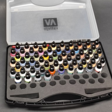 Vallejo Basic Game Air Colors Case - Set da 64 Colori per Aerografo