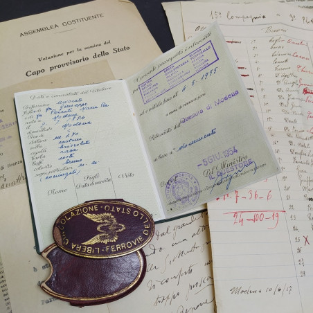 Blocco Avv. Coppi Passaporto, tesserini Camera Deputati e corrispondenza