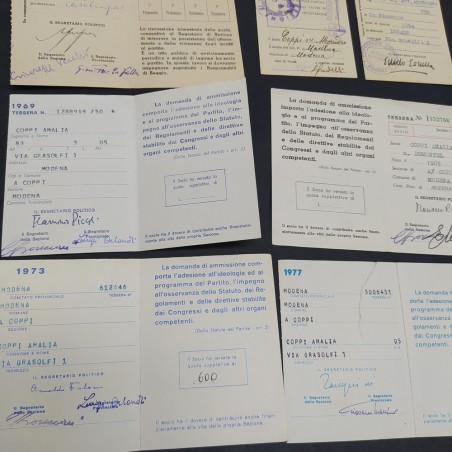 Lotto di 8 tessere Democrazia Cristiana dal 1949 al 1965