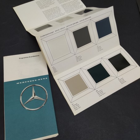 Lotto di due pubblicazioni cataloghi Mercedes tabella colori e produzione