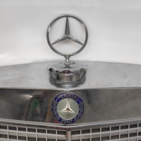 Mascherina frontale calandra Mercedes 250 280 piccola ammaccatura 1966-1972