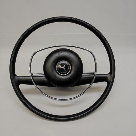 Volante originale per auto Mercedes Pagoda. Piccola sbucciatura