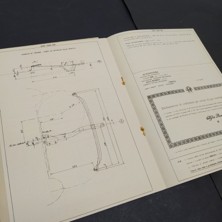 Documento per l'omologazione dell'auto Alfa Romeo 116.10, 1974. Segni di ruggine