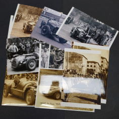 Lotto di 12 foto di auto riproduzioni d'epoca, misura 31x21 cm. Buone condizioni