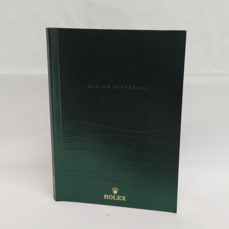 Catalogo orologi Rolex Oyster Perpetual 2011. Macchie sul retro