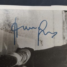 Ritaglio di giornale con foto e autografo del calciatore José Altafini. Buono 2