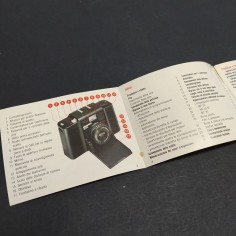 Libretto d'istruzioni per macchina fotografica Minox 35 ML. Macchie in copertina 2