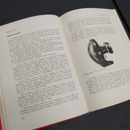 Volume Manuale Nikon, Giulio Forti, Effe editore, 1974. Fioritura della carta
