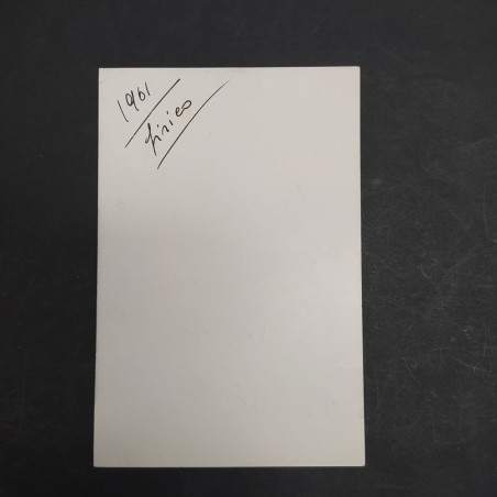 Foto autografata della cantante lirica Ave Ninchi con qualche segno di penna