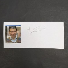 Ritaglio di giornale con l'autografo del ciclista Felice Gimondi. Buono
