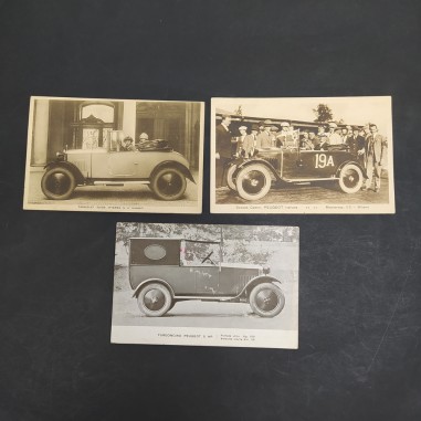 Lotto di 3 cartoline di vetture 5HP Peugeot con timbro del rivenditore. Macchie