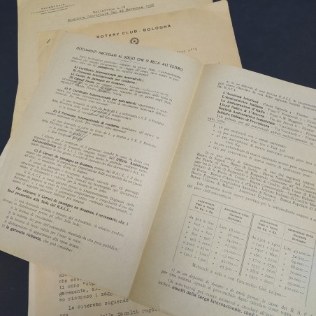Documenti del Rotari Club Bologna e RACI anni '50. Ingiallimenti