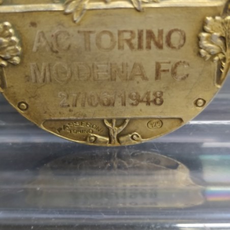 Medaglia A.C. Torino Modena F.C. 1948 in argento con simbolo del toro smaltato