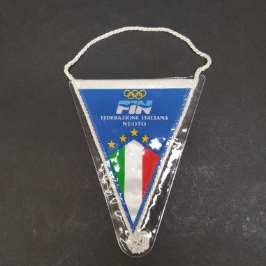 Gagliardetto Federazione Italiana Nuoto 15x12 cm ben conservato in custodia