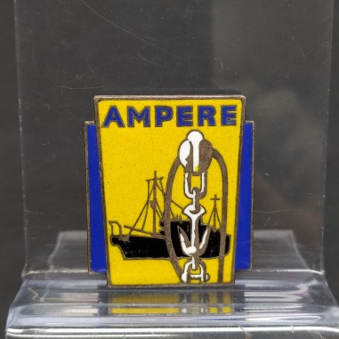 Spilla nave Ampere smaltata 30x35 mm. Buone condizioni