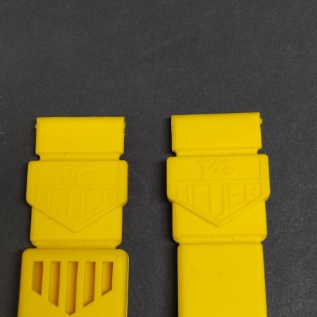 Cinturino per orologio Tag Heuer in gomma giallo. Buone condizioni