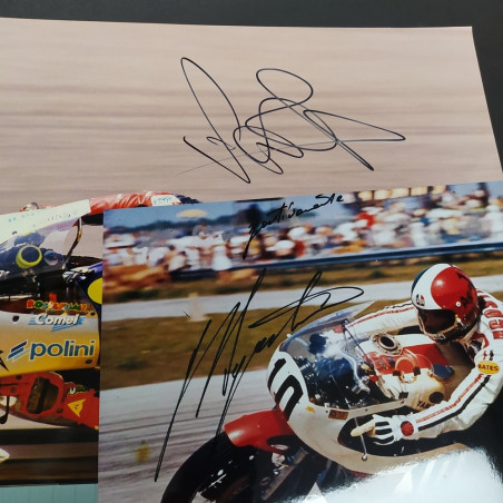 Lotto di 36 foto di F1 alcune con autografi, misure varie ben conservate