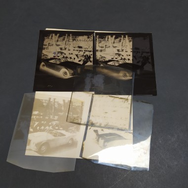 Lotto di 5 negativi fotografici della vettura Lancia Aurelia B24, alcuni chiari