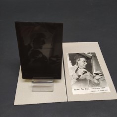 Lotto di negativo su lastra di vetro e fotografia del pilota Nino Farina, '50