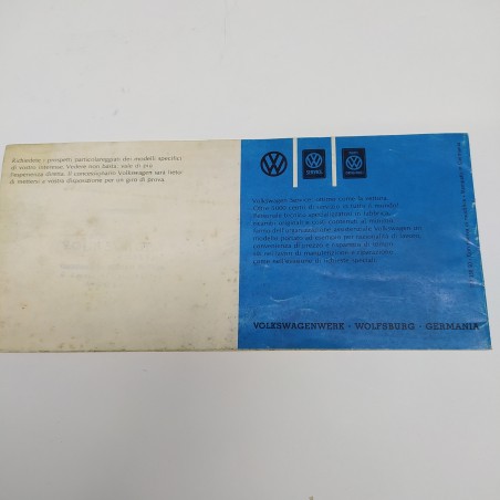 Catalogo automobili e furgoni Volkswagen con macchie e timbro del rivenditore