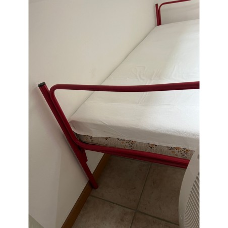 Coppia di letti singoli impilabili a castello 180x75 cm
