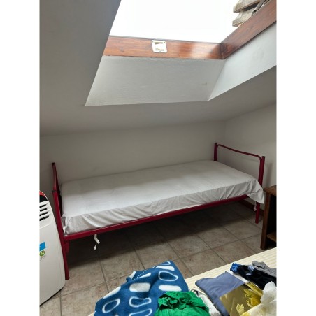 Coppia di letti singoli impilabili a castello 180x75 cm