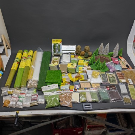 Lotto di elementi per diorama Huge static modelling set