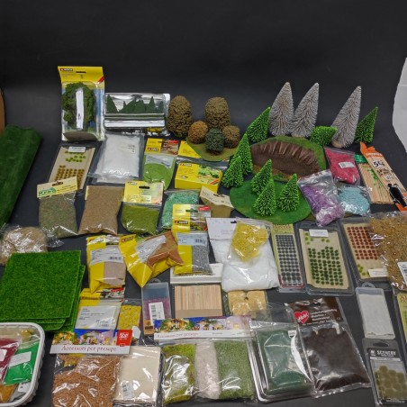 Lotto di elementi per diorama Huge static modelling set