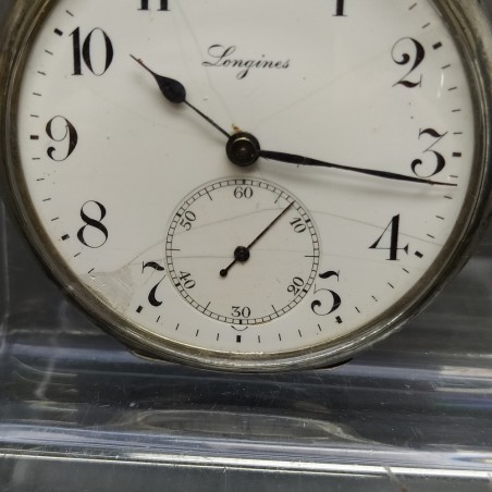 Orologio da tasca Longines, diametro 48 mm con numeri arabi. Scheggiato