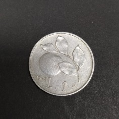 Moneta da 1 Lira R della Repubblica italiana datata 1949, metallo offuscato