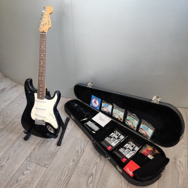 Chitarra Fender Stratocaster American anno 1989 ben tenuta