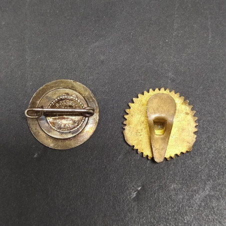 Spilla Fiat e pin Touring oil entrambe smaltate in buone condizioni